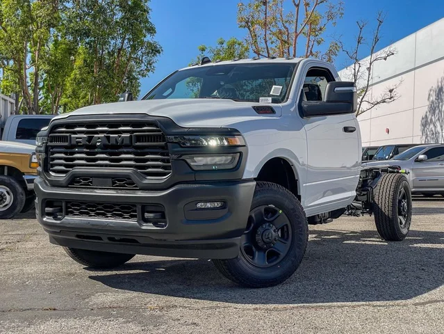 2025 RAM 3500 Chassis Cab Tradesman