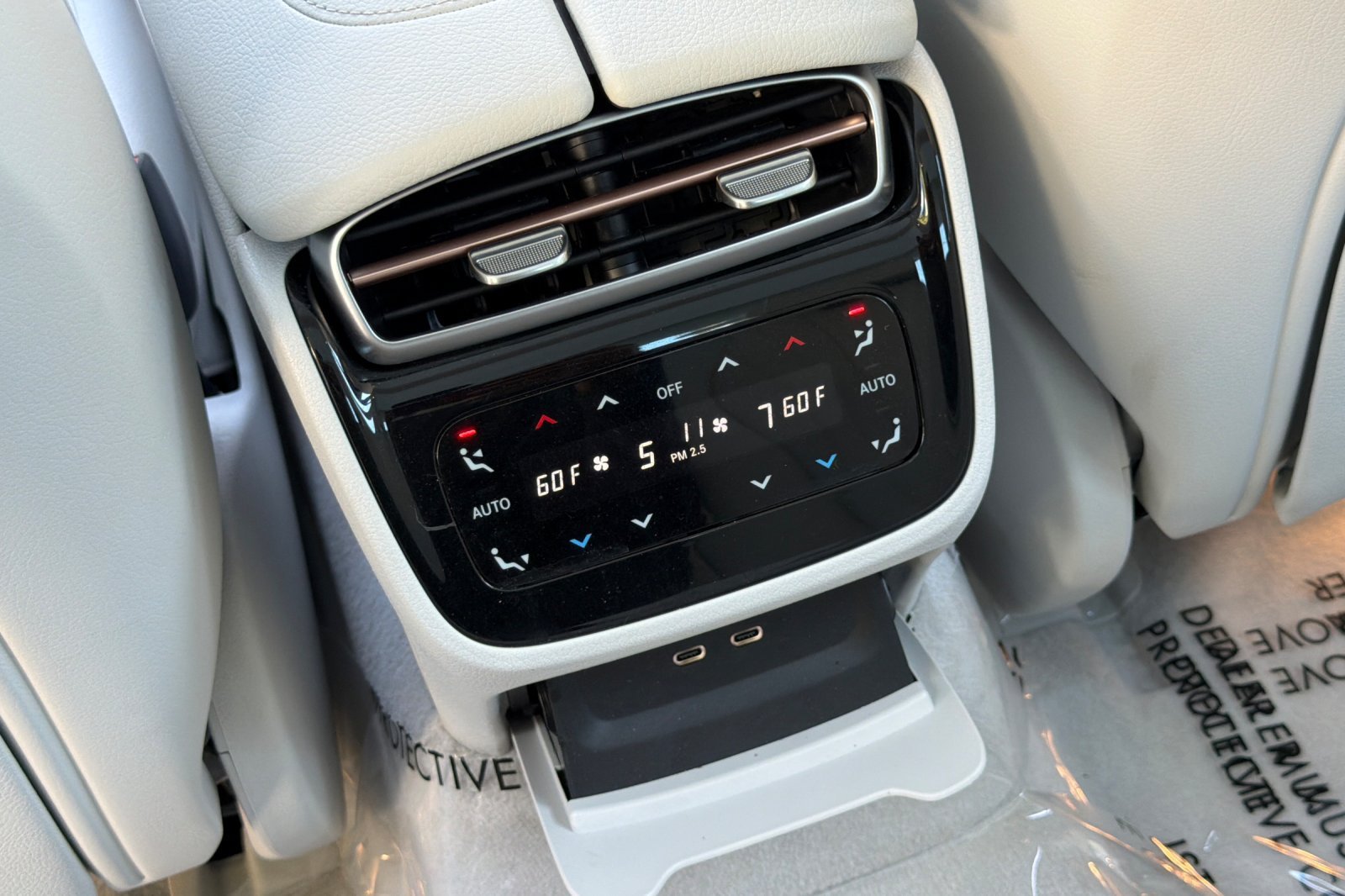 Certified Used 2023 White/off-white Mercedes-Benz 500 Sedan image 28