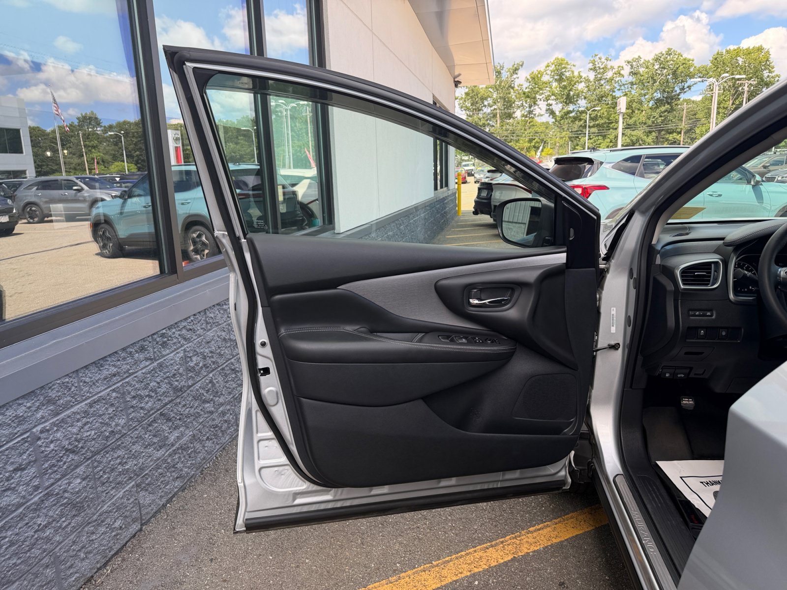 Used 2020 Brilliant Silver Metallic Nissan SV image 24