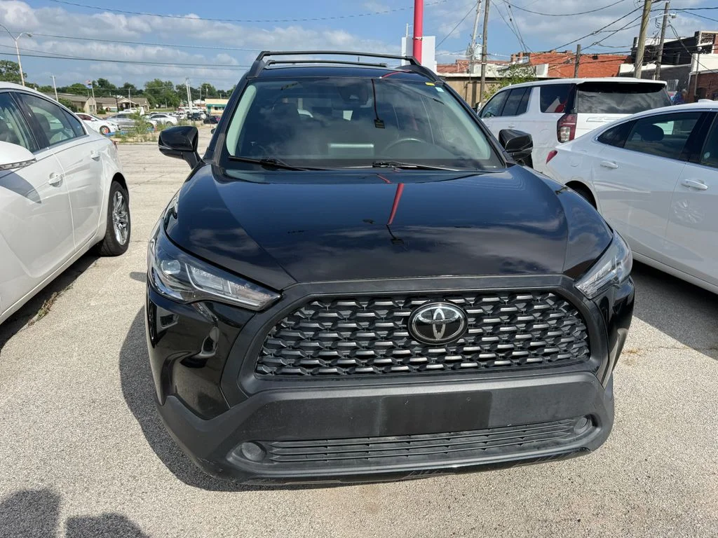 Used 2022 Black Toyota LE image 16