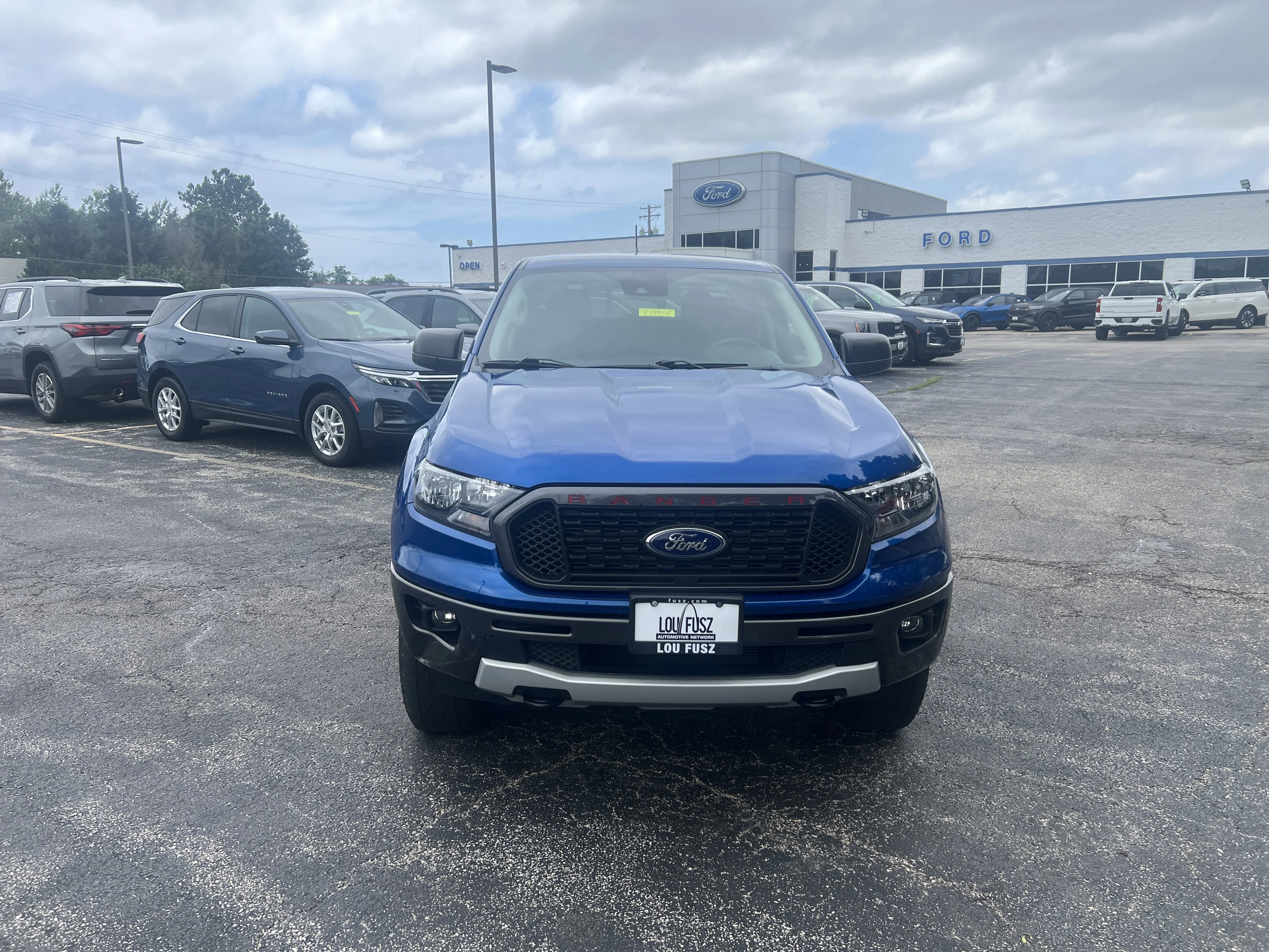 Used 2020 Lightning Blue Metallic Ford XLT image 3