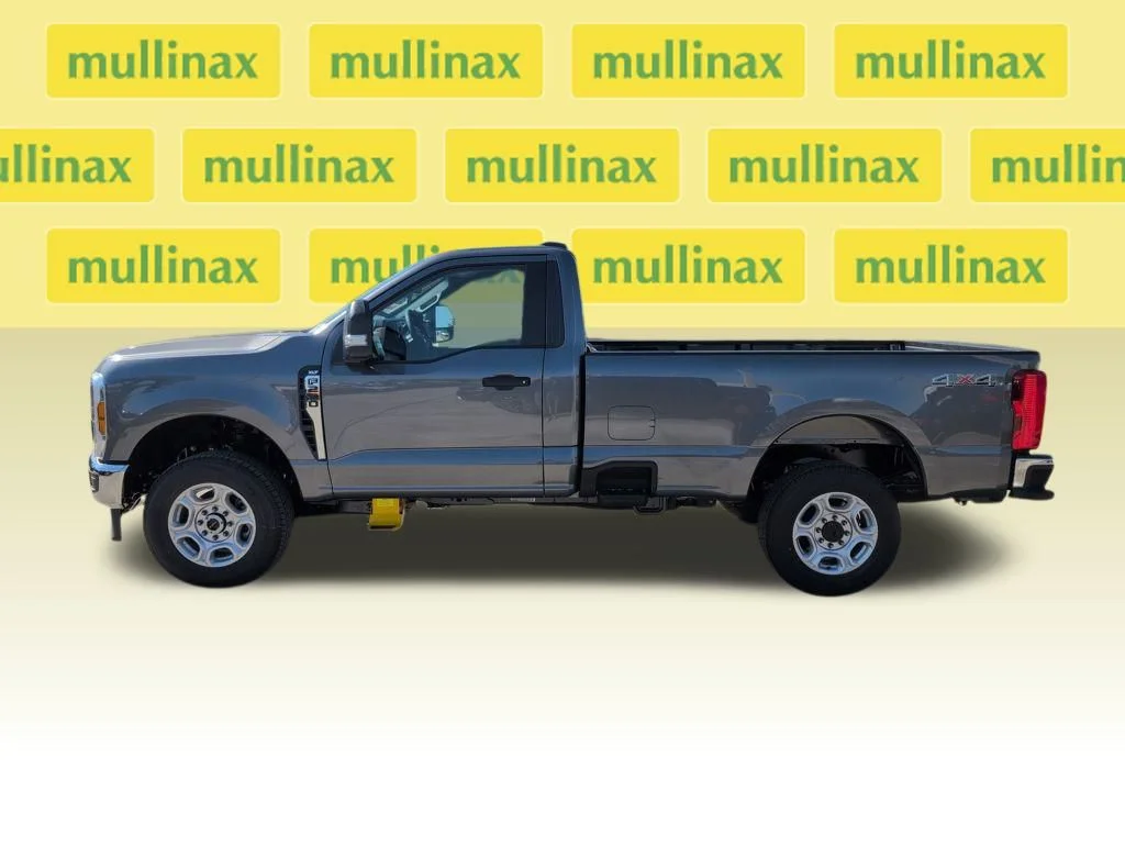 New 2026 Gray Ford XLT image 9