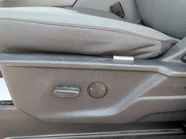 Used 2023 White Ford XLT image 13