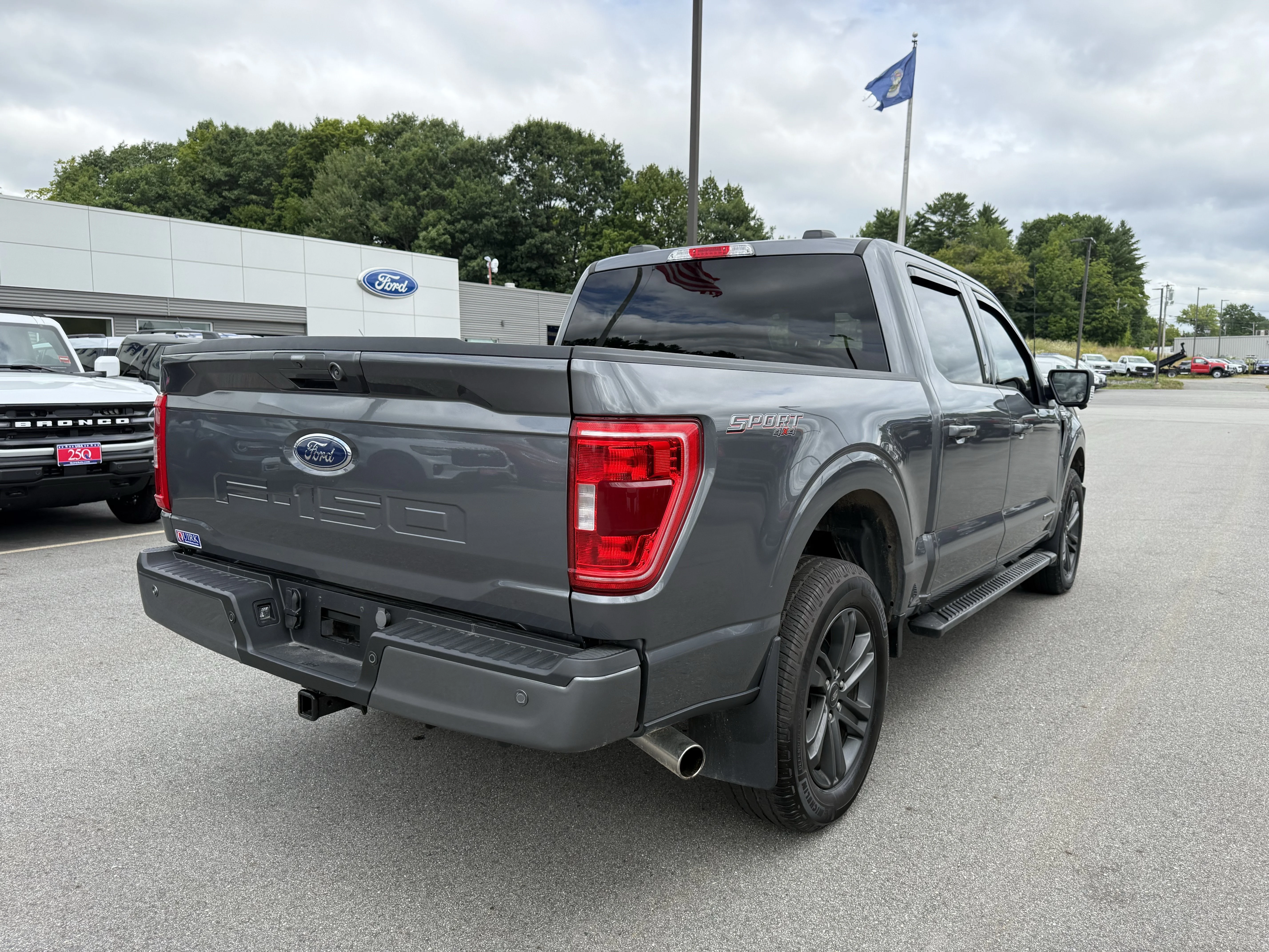 Used 2023 Carbonized Gray M Ford XLT image 6