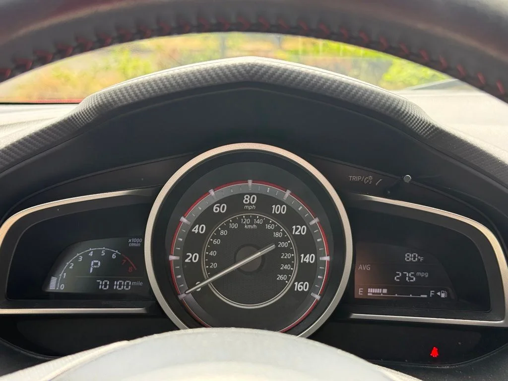 Used 2015 Red Mazda i Touring image 10