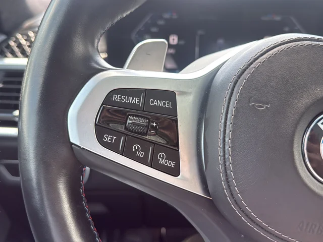 Used 2024 Gray BMW M60i image 16