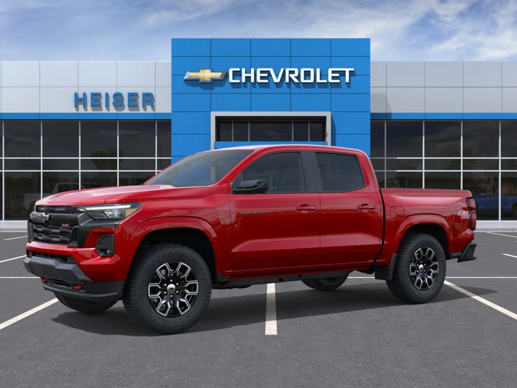 2026 Chevrolet Colorado Z71 - Photo 2