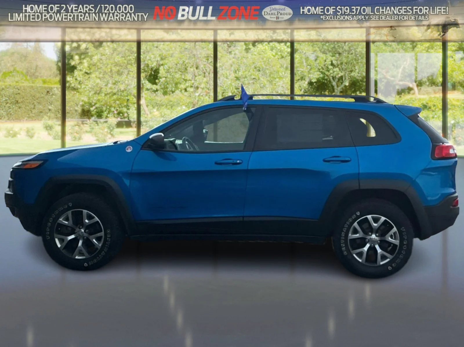 Used 2017 Hydro Blue Jeep Trailhawk L Plus image 2