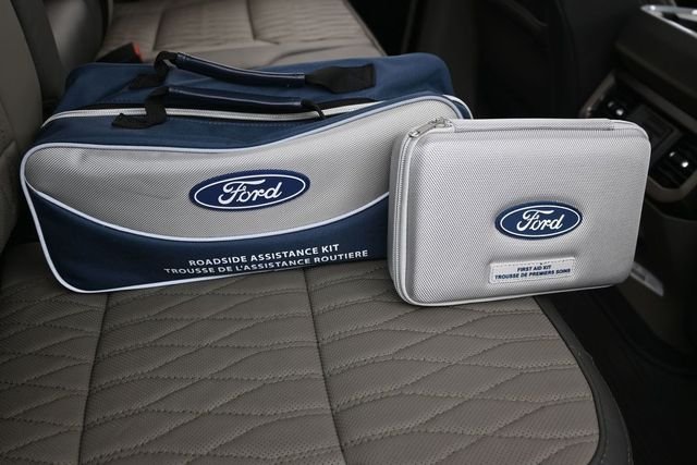New 2026 Star White Metallic Tri-Coat Ford F-250® Platinum® image 41