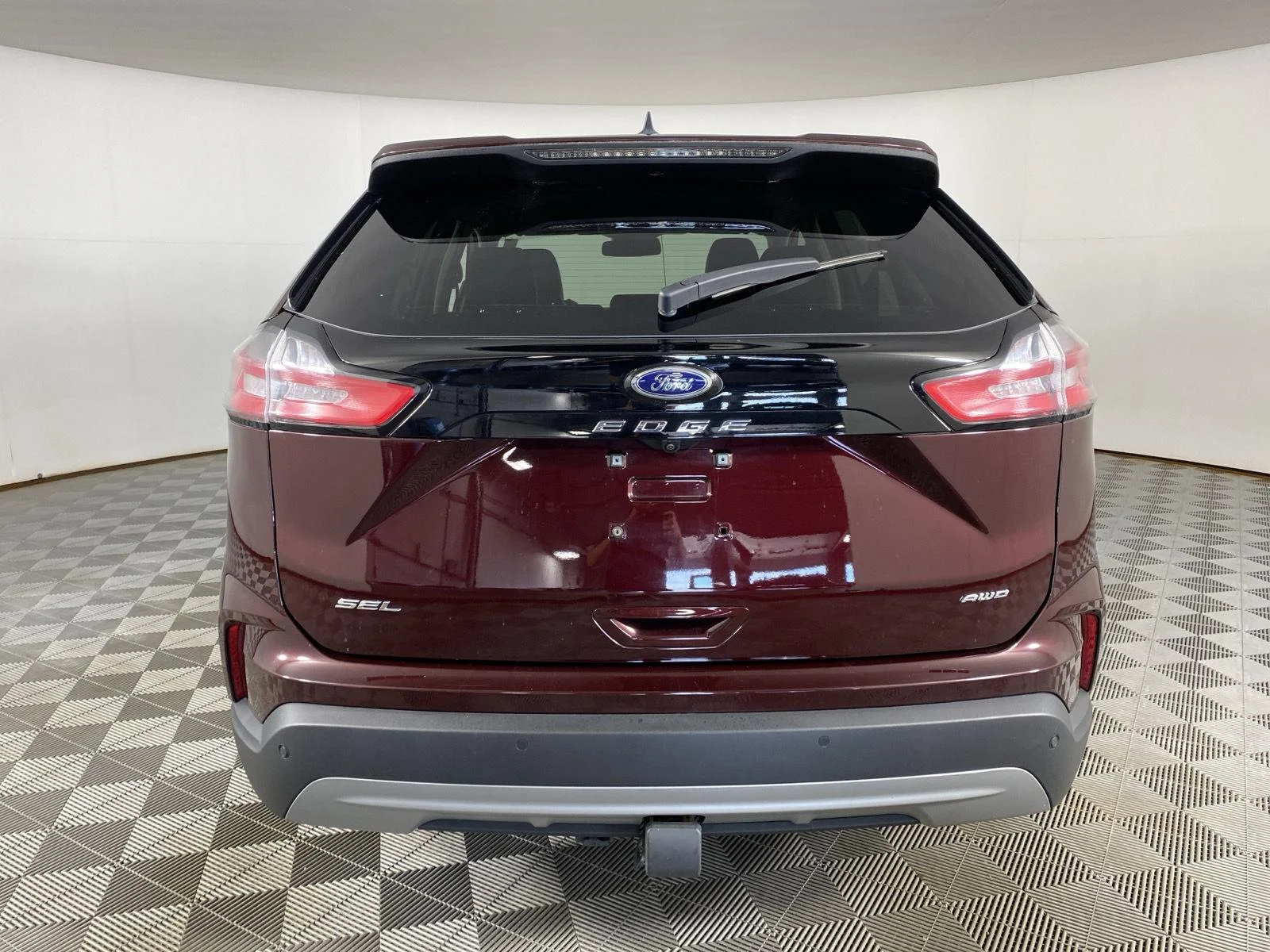Used 2024 Burgundy Velvet Metallic Tinted Clearcoat Ford SEL image 9