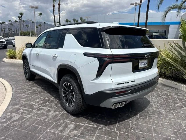 New 2026 White Chevrolet Z71 image 4
