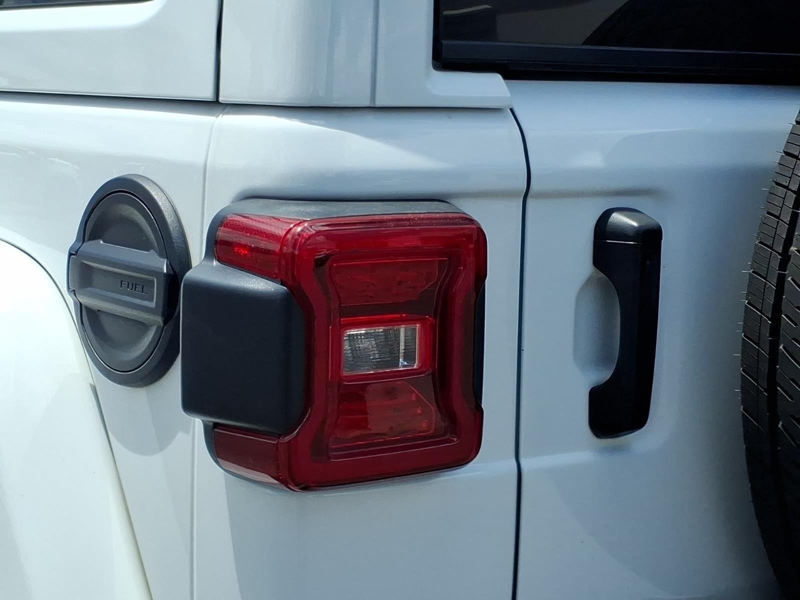 Used 2023 Bright White Clearcoat Jeep Sahara image 17