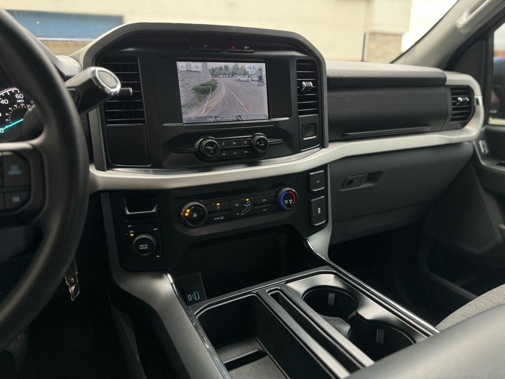 2022 Ford F-150 XLT - Photo 13