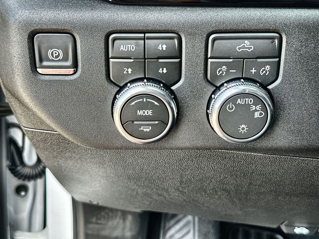 2026 GMC Sierra 1500 SLE - Photo 18