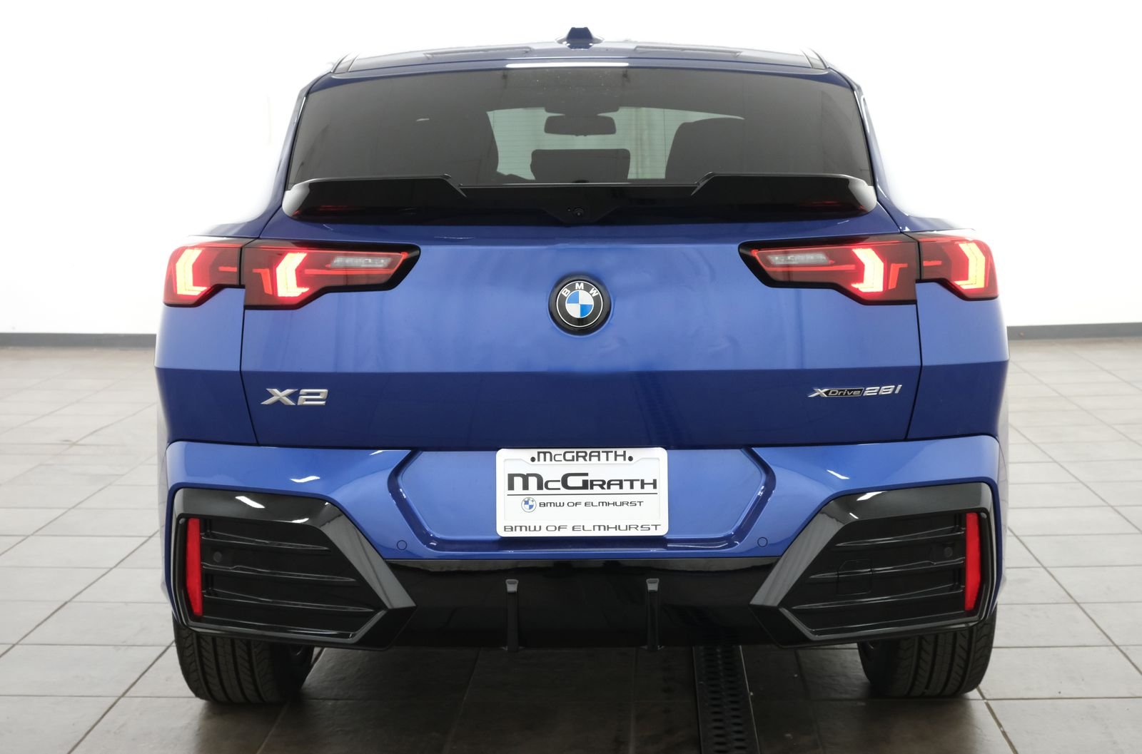 New 2026 Portimao Blue Metallic BMW xDrive28i image 4