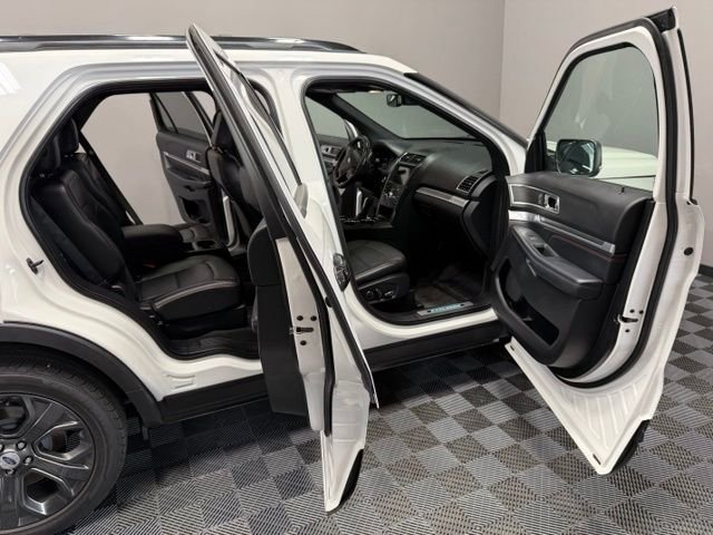Certified Used 2018 White Platinum Clearcoat Metallic Ford Sport image 22