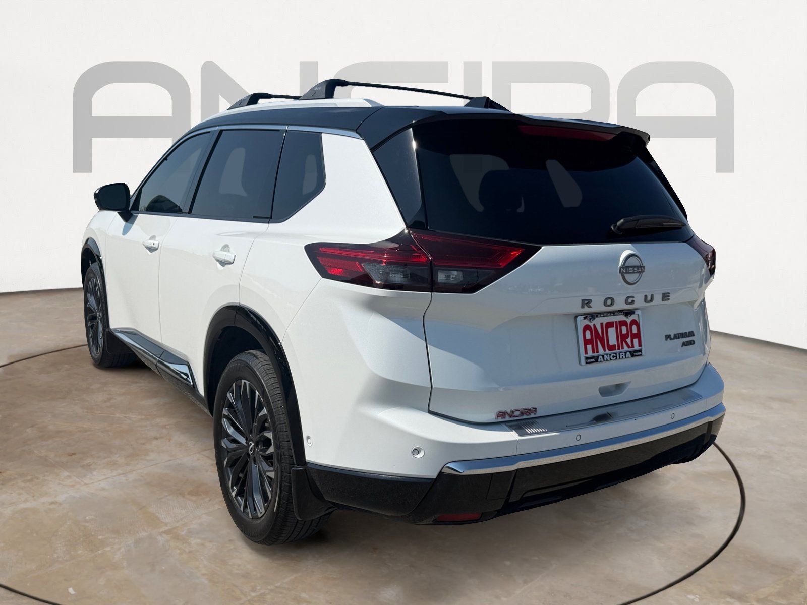 Used 2025 Everest White Pearl/Super Black Nissan Platinum image 8