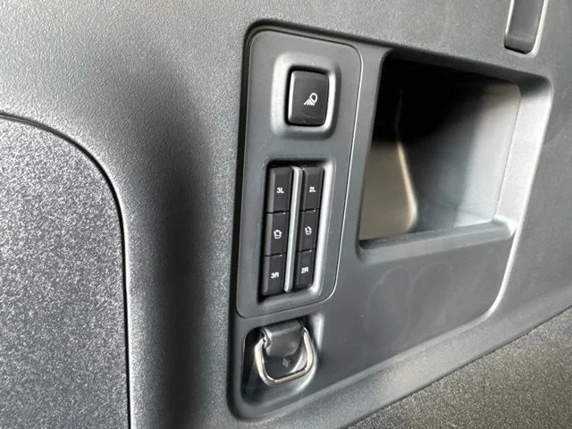 New 2027 Nocturnal Blue Metallic Ford MAX Active image 20