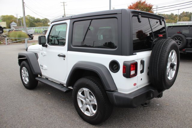 Used 2020 White Jeep Sport S image 24