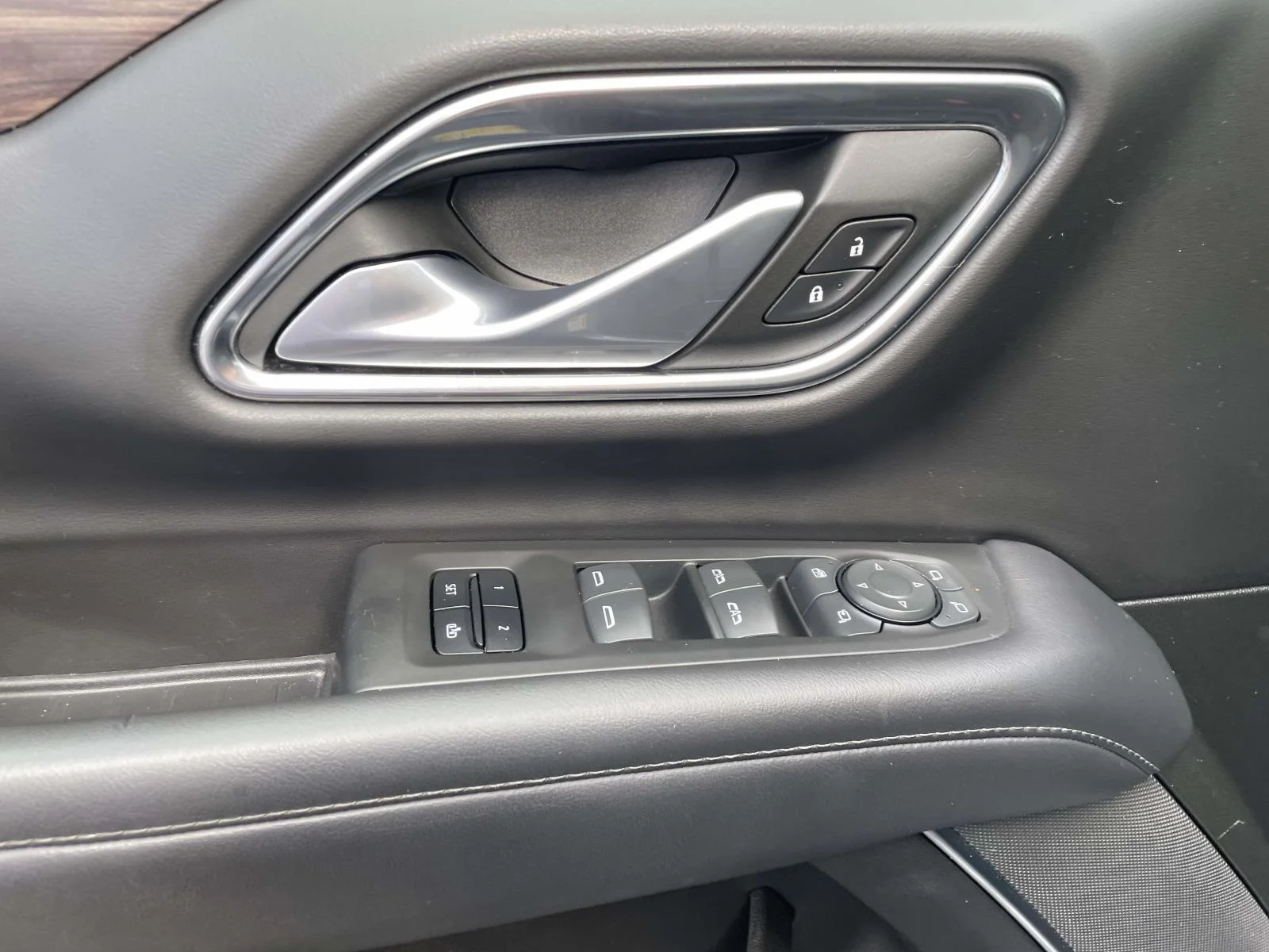 2022 Chevrolet Tahoe Z71 - Photo 18