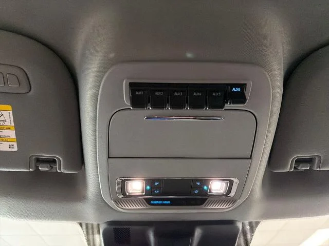 New 2026 Agate Black Metallic Ford F-350® Lariat® image 30