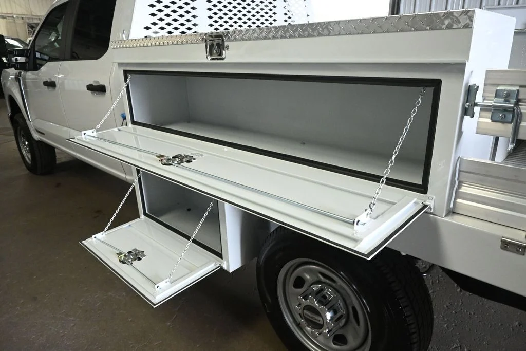 New 2026 Oxford White Ford XL image 23