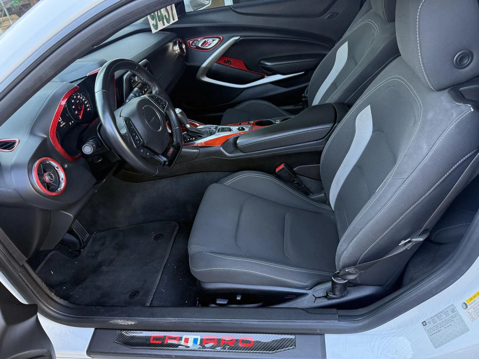 Used 2018 Summit White Chevrolet 1SS image 10