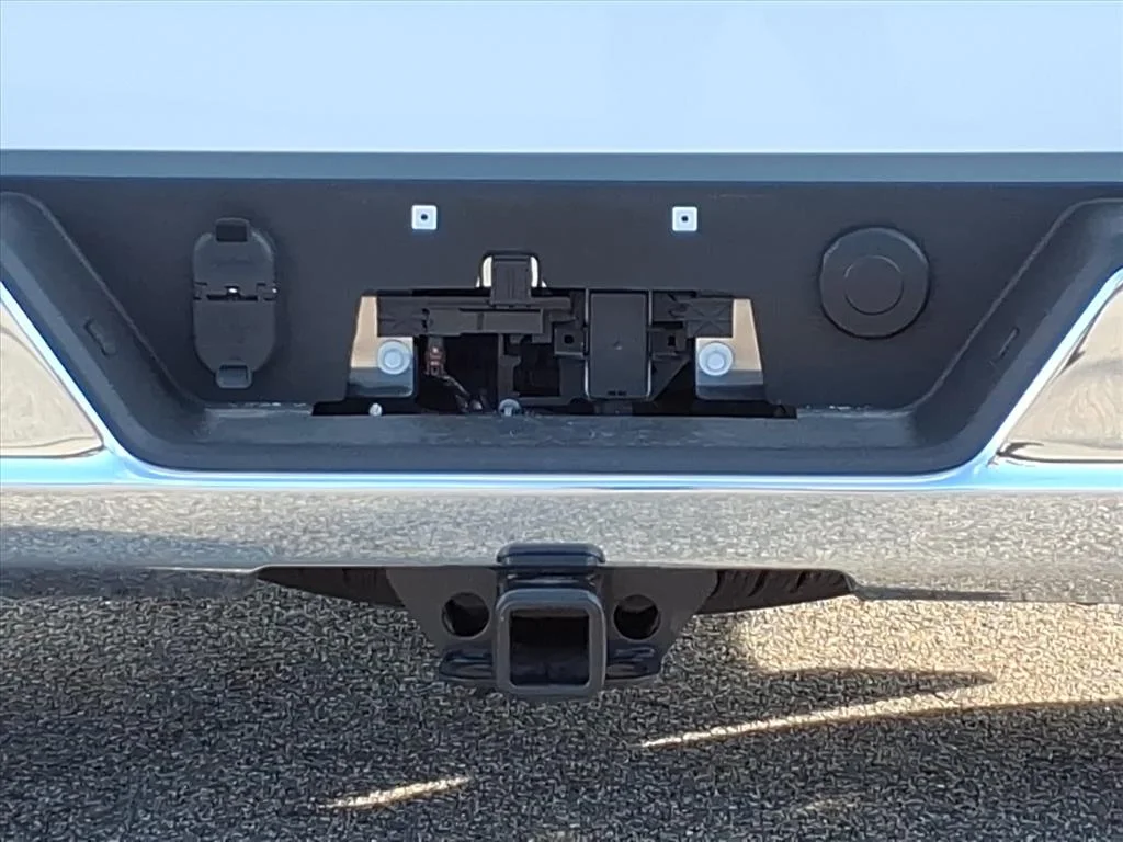 2025 Chevrolet Silverado 1500 LT - Photo 6