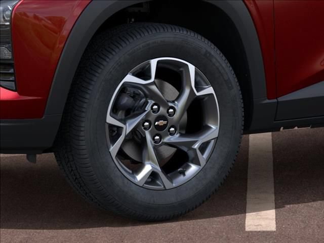 2026 Chevrolet Trax LT - Photo 9