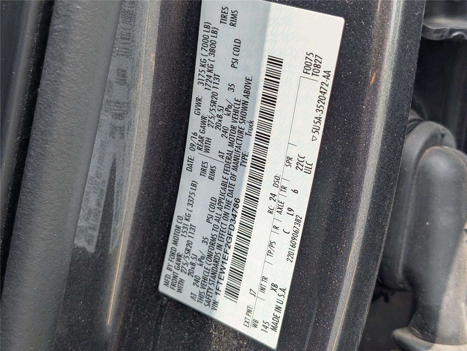 Used 2016 Magnetic Metallic Ford XLT image 9