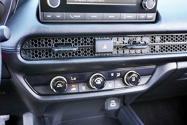 Used 2023  Honda LX image 26