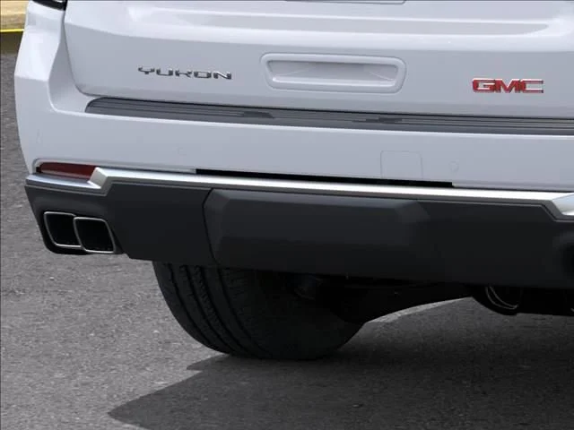 2026 GMC Yukon Denali - Photo 14