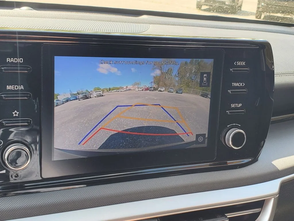 Used 2023 Black Kia LXS image 20