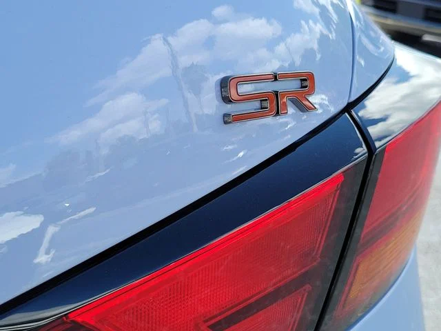 New 2026 Gray Sky Pearl / Super Black Two-tone Nissan SR image 8