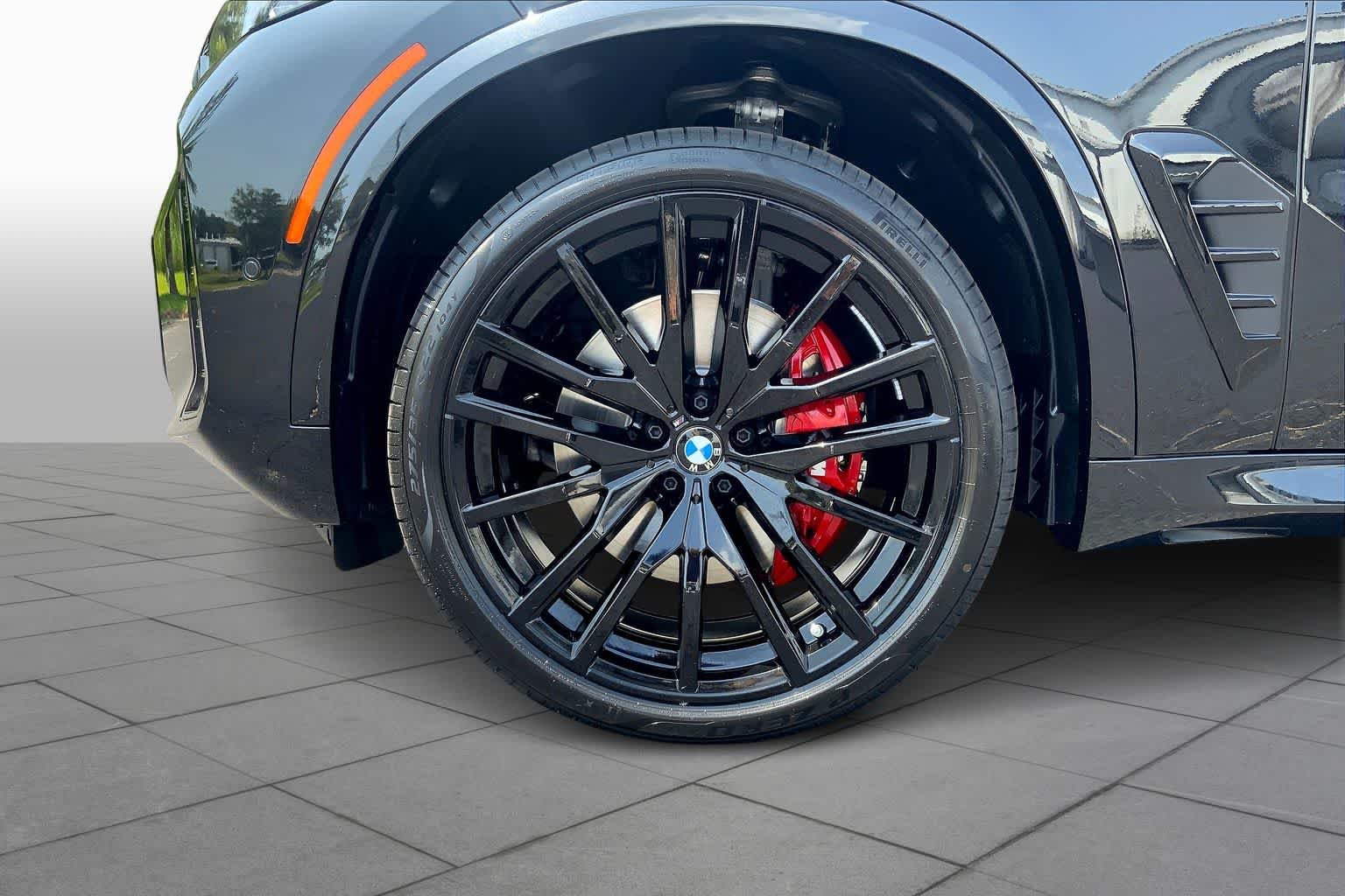 New 2026 Black Sapphire Metallic BMW sDrive40i image 11