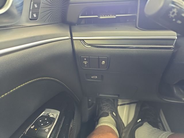 Used 2025 Gray Kia GT image 21