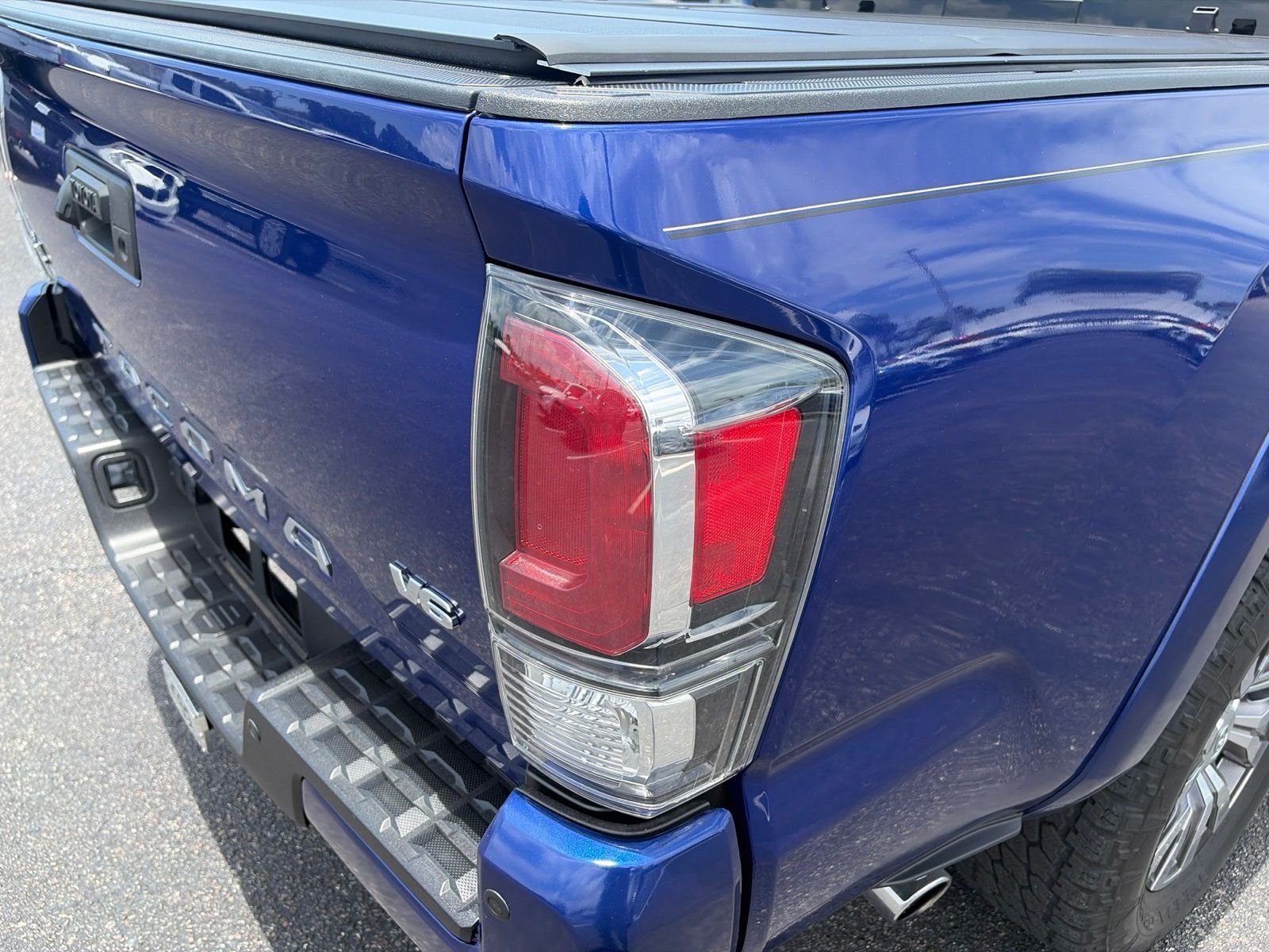 Used 2023 Blue Toyota Limited image 18