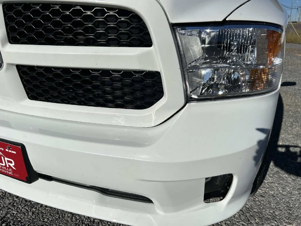 Used 2015 White Ram Express image 35