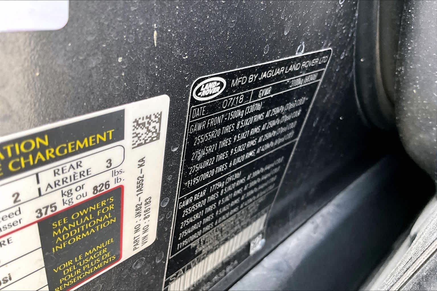 Used 2019 Corris Gray Metallic Land Rover Dynamic image 35