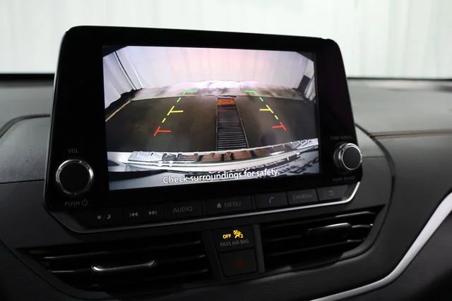 2020 Nissan Altima SR - Photo 20