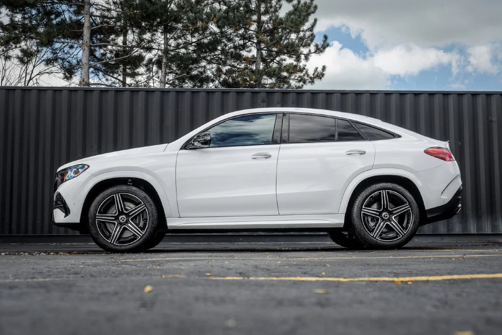 New 2027 Polar White Mercedes-Benz GLE450 image 4