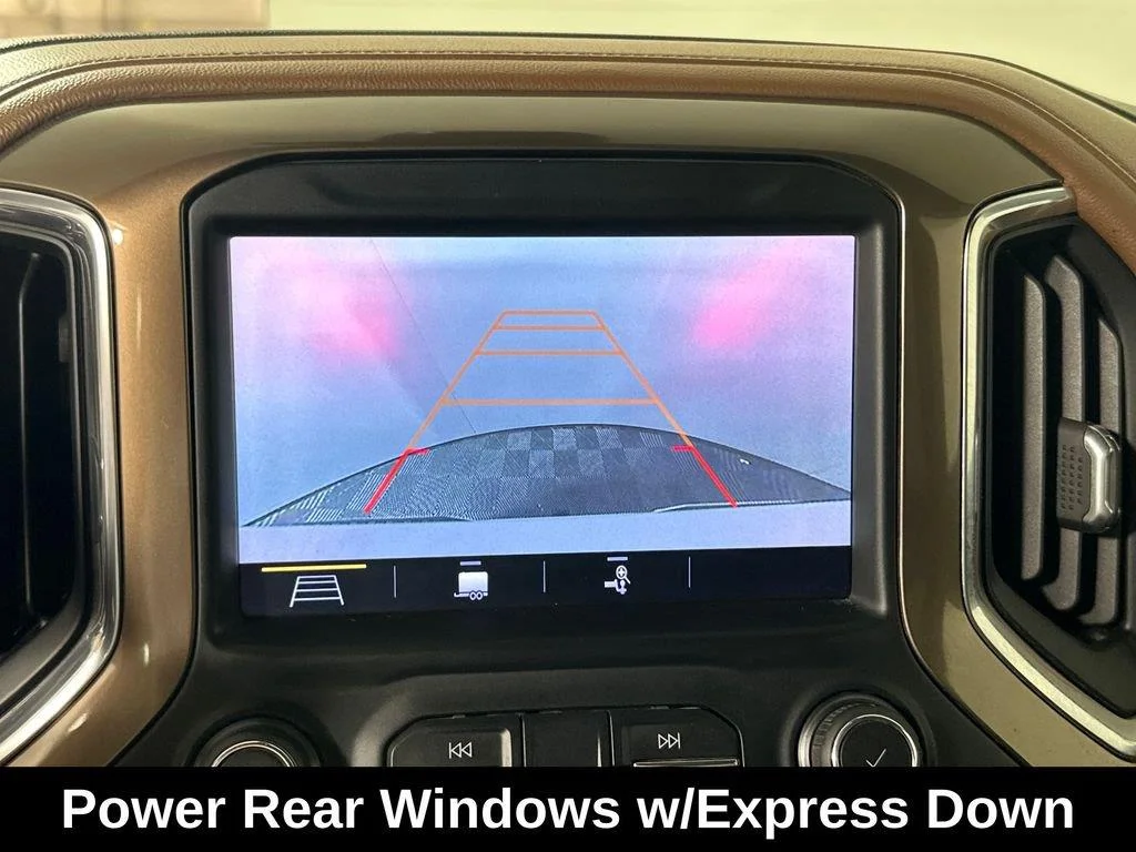 Used 2019 Iridescent Pearl Tricoat Chevrolet High Country image 18