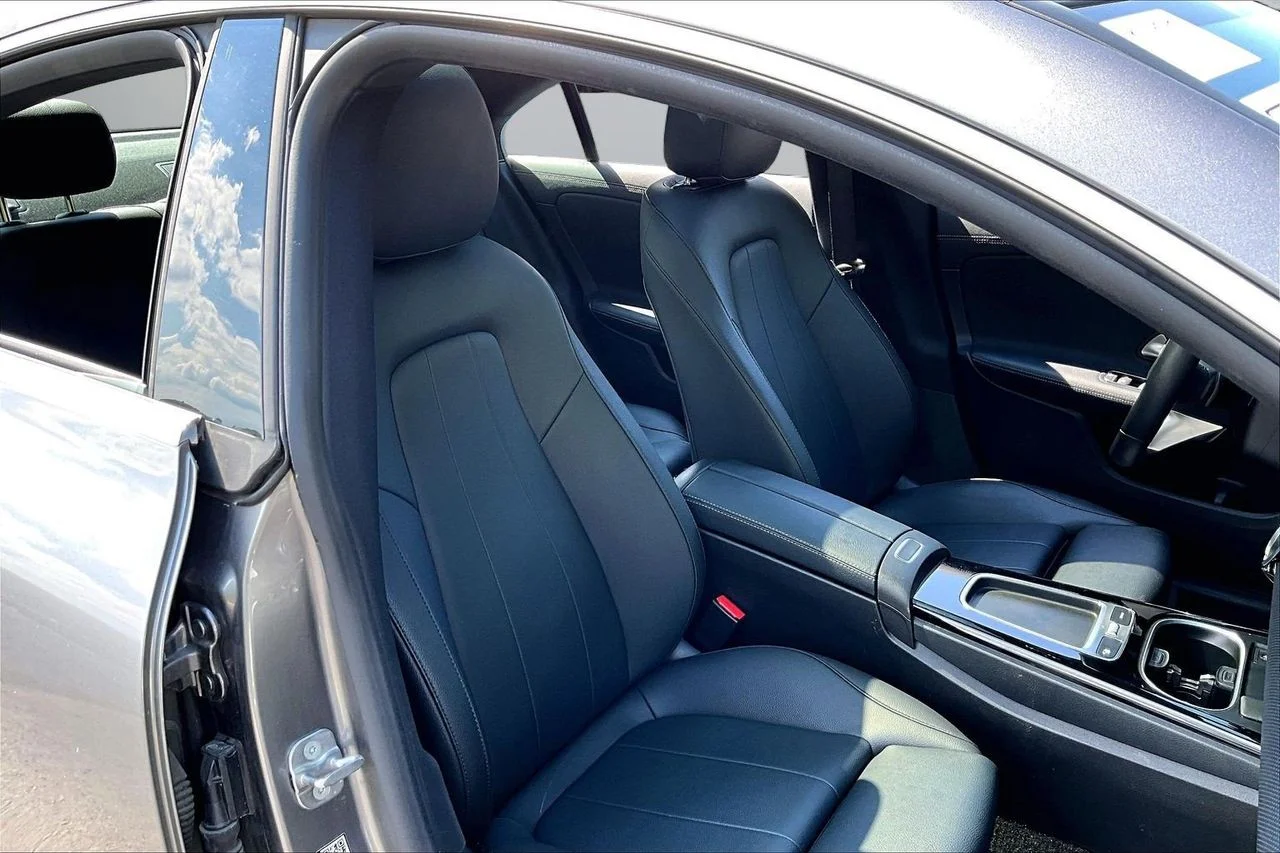 Certified Used 2025 Gray Mercedes-Benz CLA 250 image 23