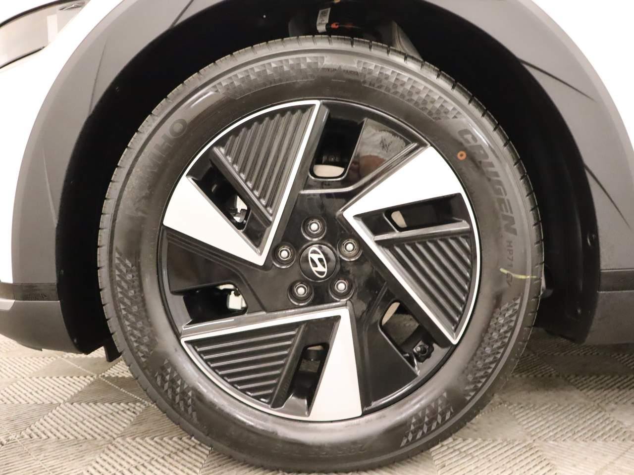 New 2026 Atlas White Hyundai SEL image 6