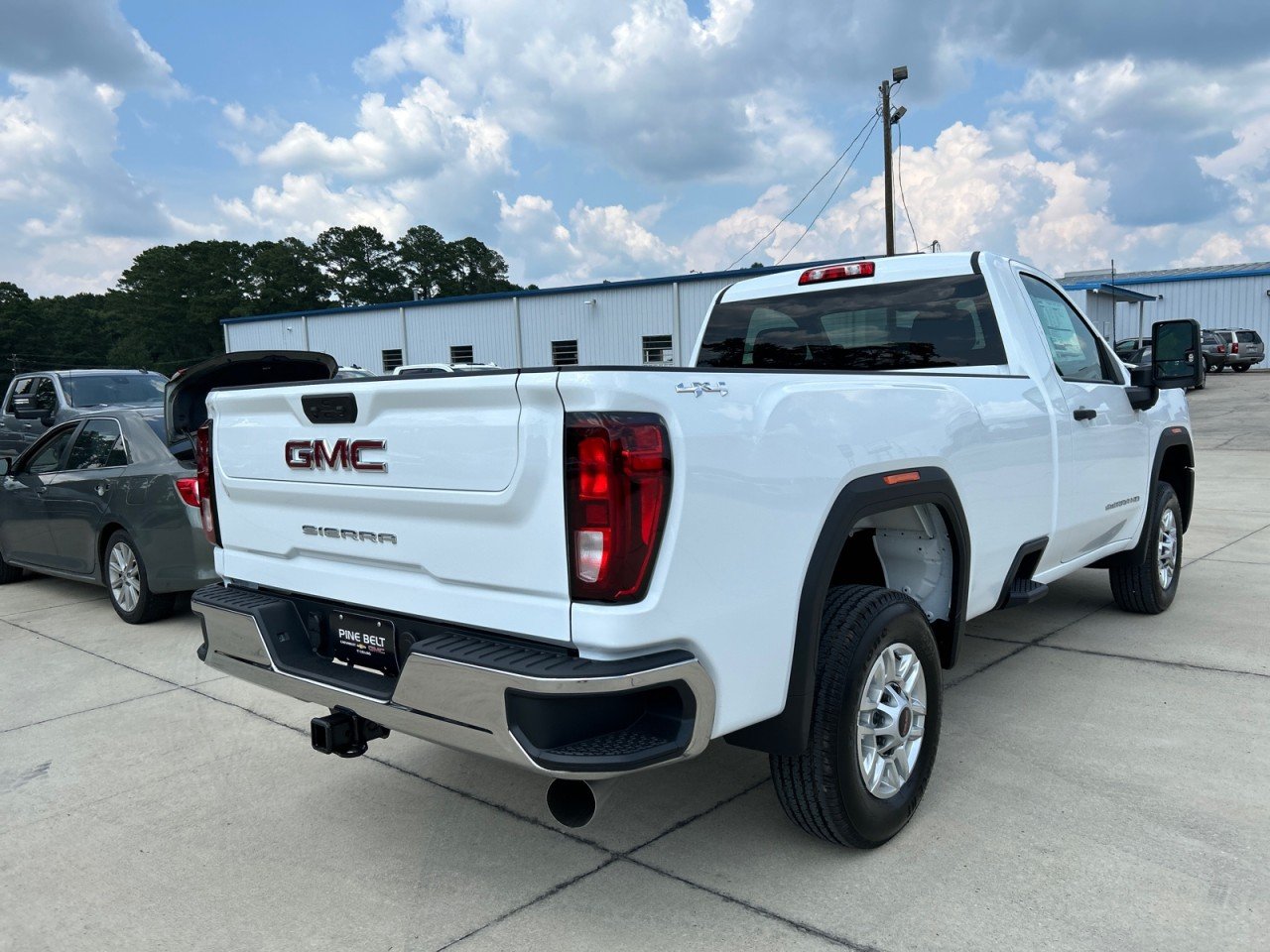 New 2026 Summit White GMC Pro image 3