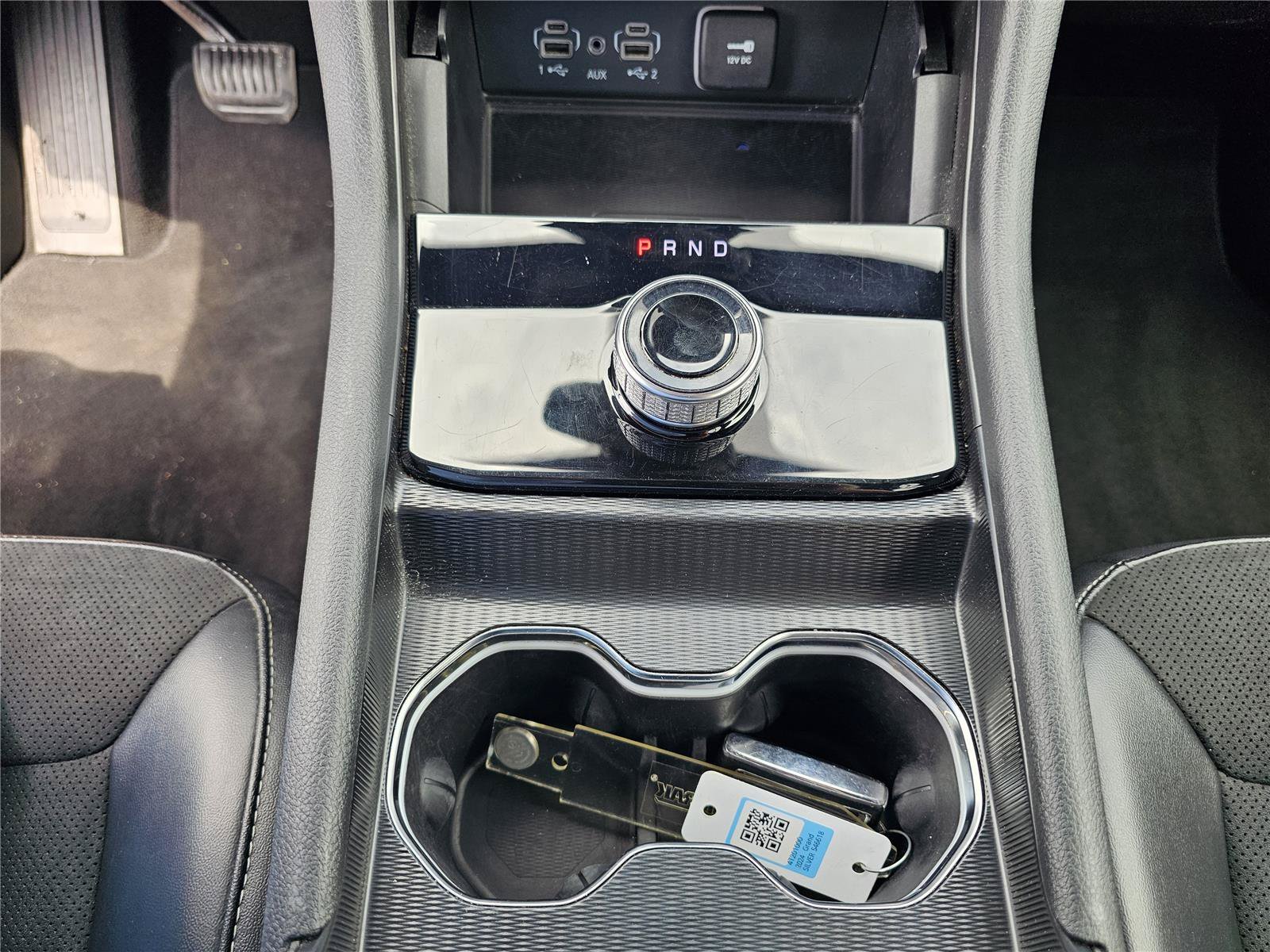 Used 2024 Silver Zynith Jeep Altitude image 25