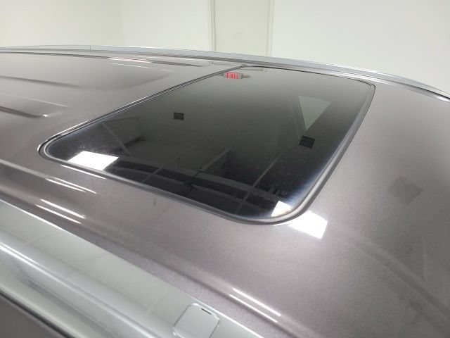 Used 2015 Predawn Gray Mica Toyota XLE image 8
