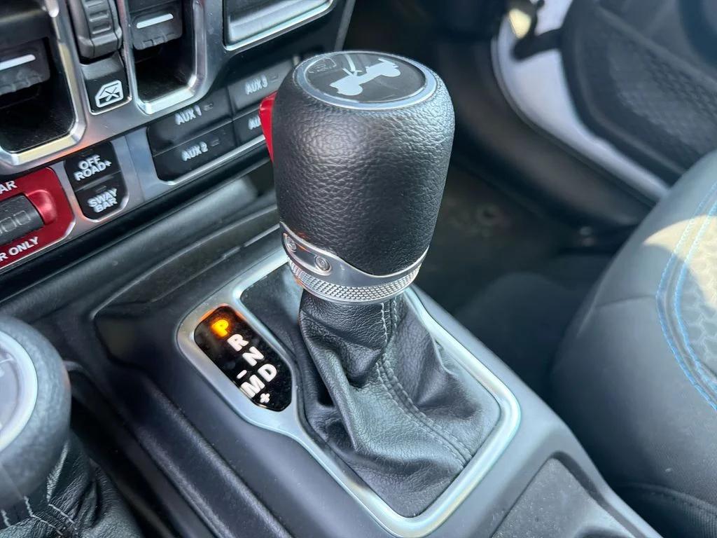 Used 2024 White Jeep Rubicon 4xe image 10