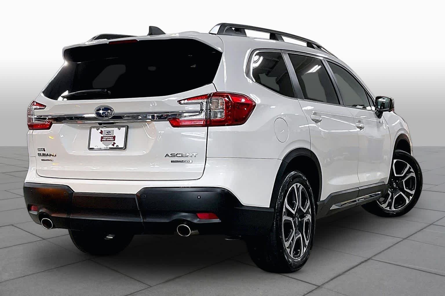 Used 2023 Crystal White Pearl Subaru Limited image 13
