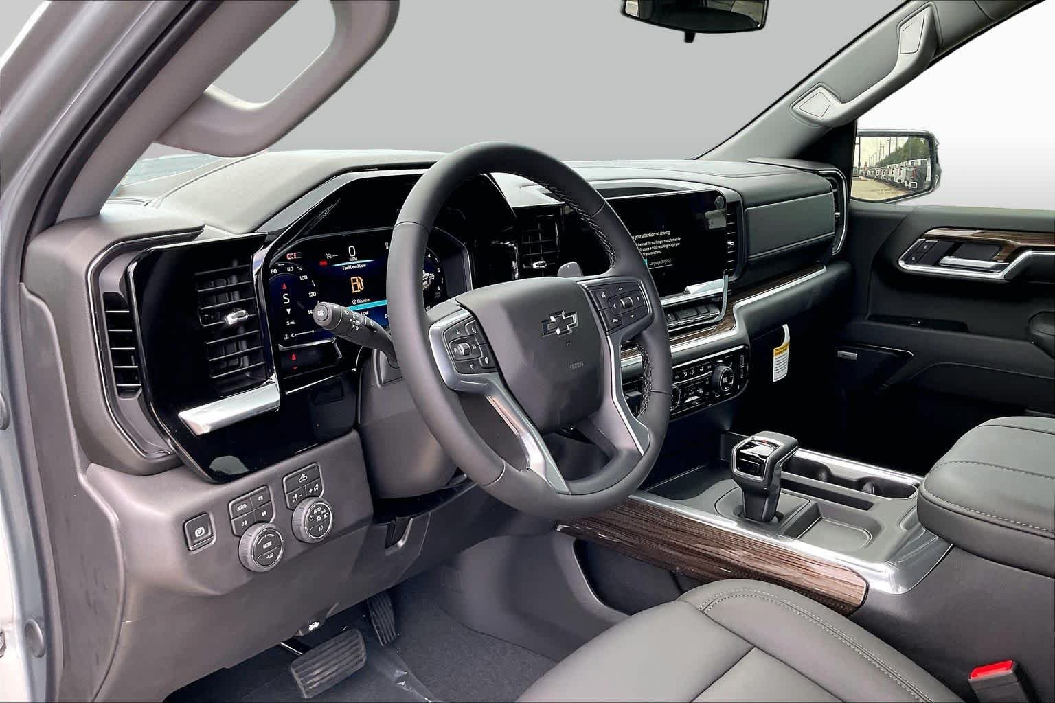 2026 Chevrolet Silverado 1500 LT Trail Boss - Photo 9